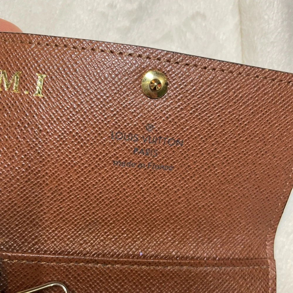 Louis Vuitton Monogram 6ring Key Case 🤎 - Picture 7 of 9